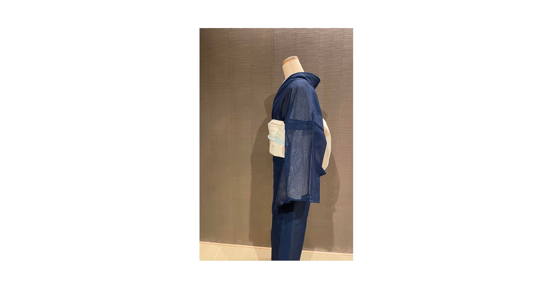 しつけ付き色無地 Amazon.co.jp: 在庫《》 夏着物 紗重ね 色無地 亀甲模様 しつけ